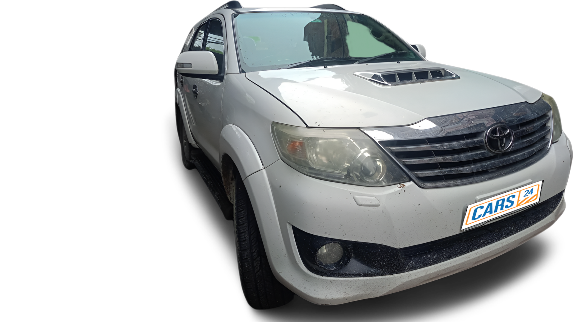 Toyota Fortuner-img